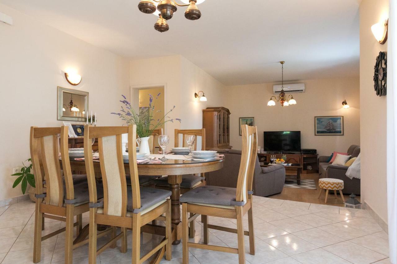 Villa Bosko Kaštela Екстериор снимка